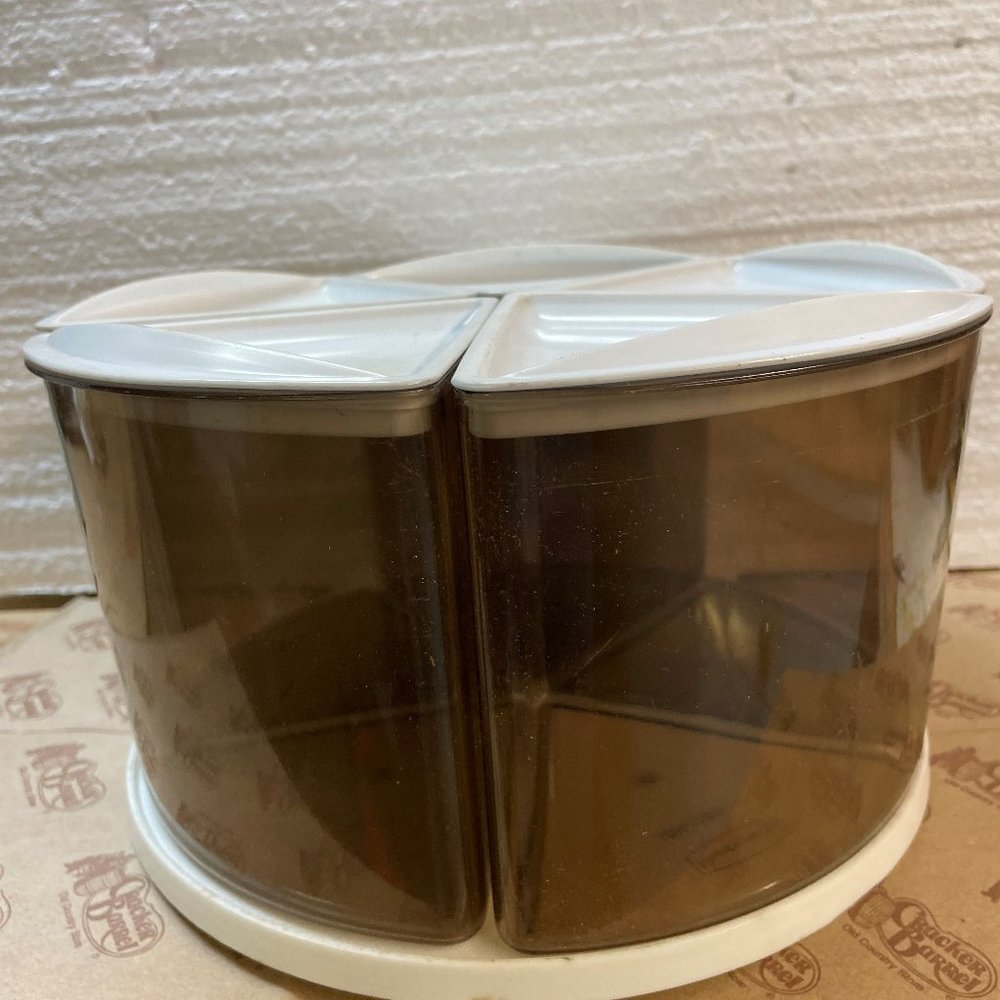 Vintage-Rubbermaid Lazy Susan w/ 5 Wedge Storage Containers